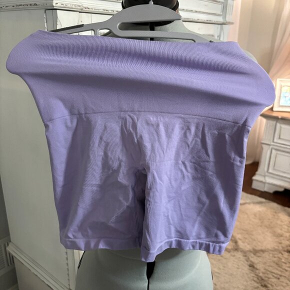 Yitty Nearly Naked Shaping High Waist Short Size 1X/2X NWOT - Picture 3 of 4